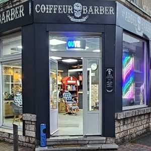 #ABDEL BARBER Petit-Fort-Philippe, un coiffeur à Douai